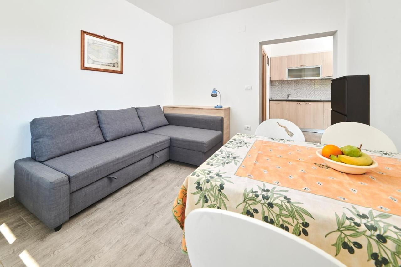 Apartments Ferlin Umag Exterior foto